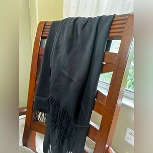 Black Cashmere (90%) Scarf